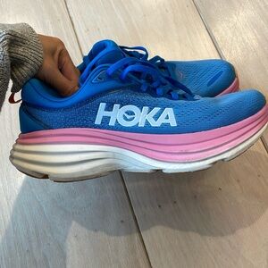 Hoka bondi size 7